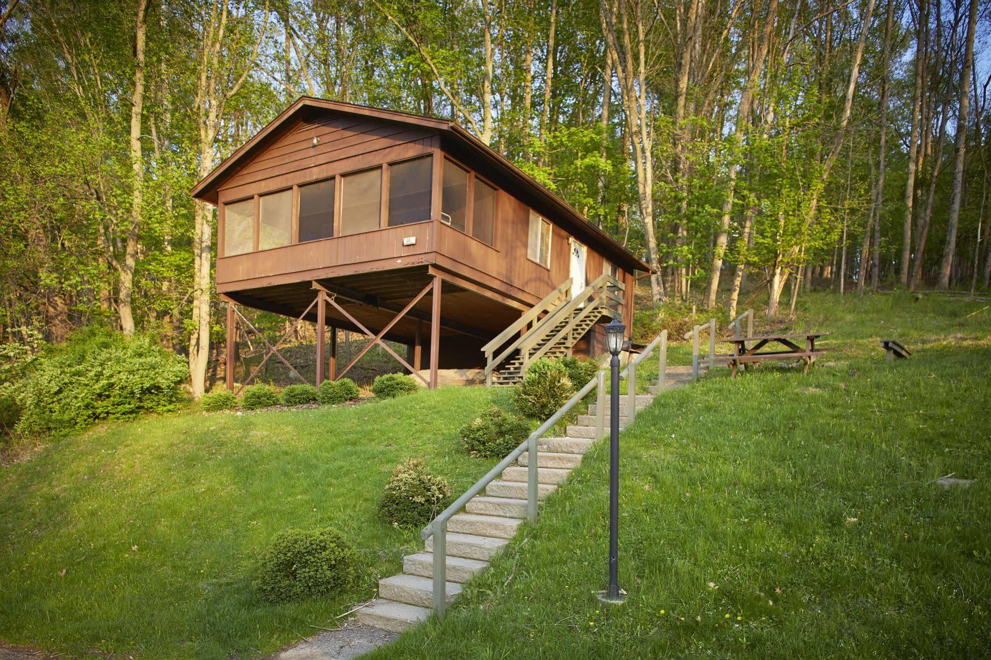 Salt Fork State Park Lodge And Conference Center Cambridge Exteriör bild