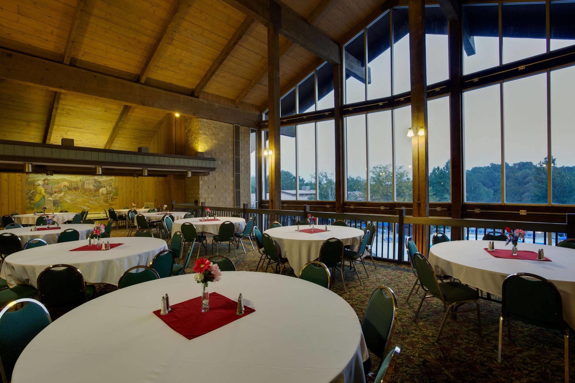 Salt Fork State Park Lodge And Conference Center Cambridge Exteriör bild